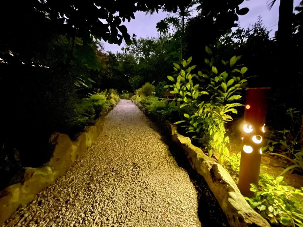 Itchimbia Garden Ayampe Montana Y Mar Villa Buitenkant foto