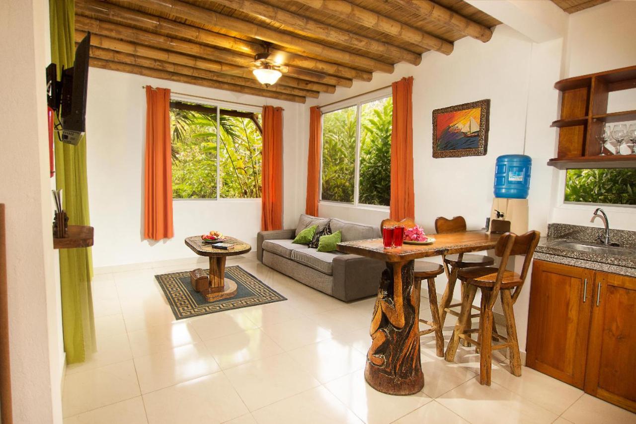 Itchimbia Garden Ayampe Montana Y Mar Villa Buitenkant foto
